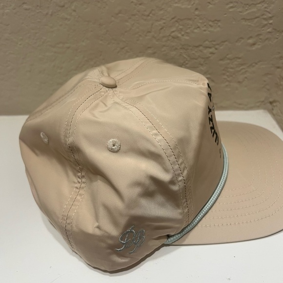 SnapBack Hat - Picture 4 of 6